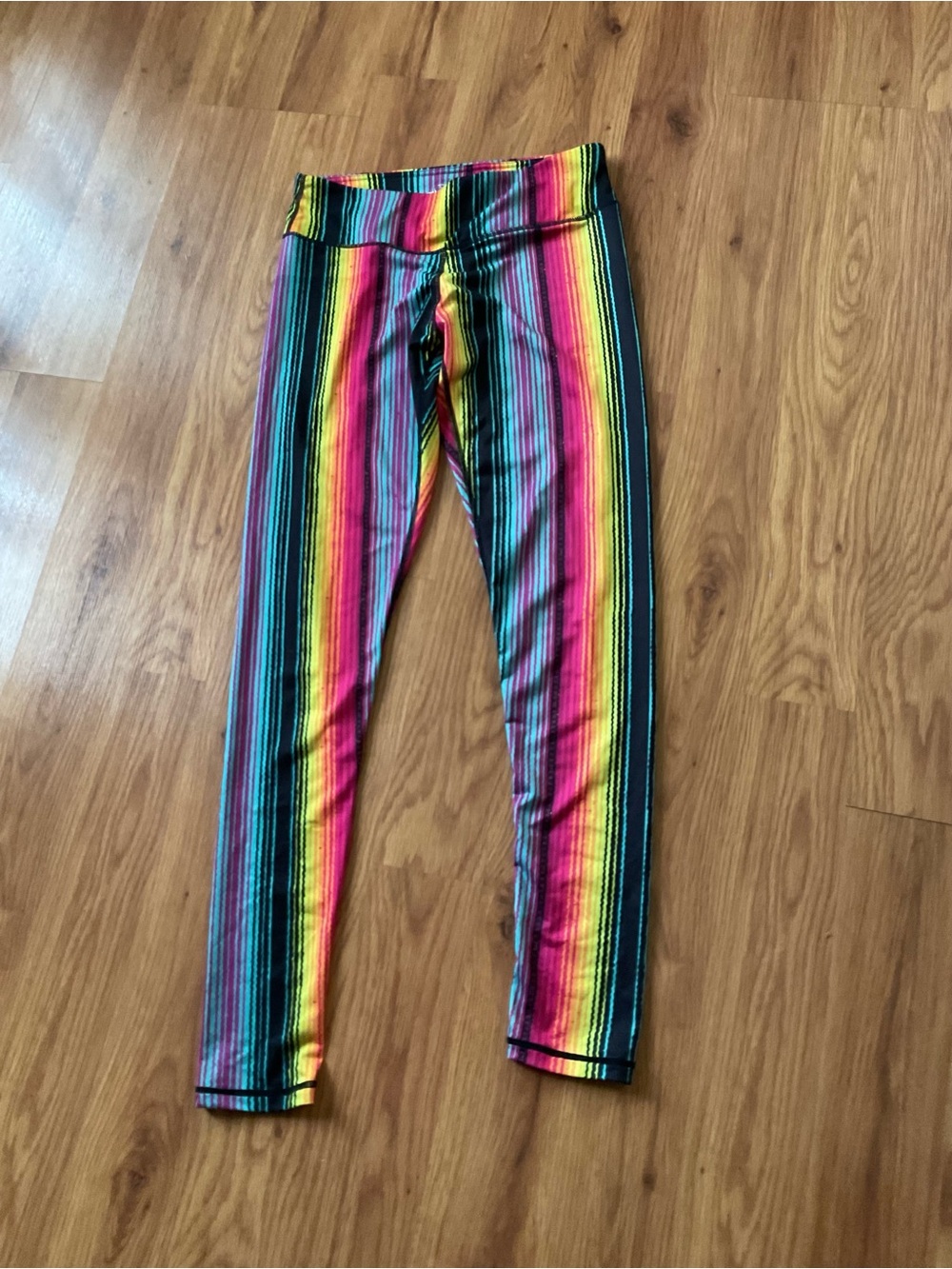 Crazy Train Vibrant Serape Stripe Leggings Women’s Size Small